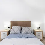 Exclusive Attic Vistas 3 With Breathtaking Sea View, Only 100 M To The Sea, Heated Pool, Aircon, Wifi Διαμέρισμα *