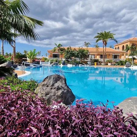 Apartamento Exclusive Attic Vistas 3 With Breathtaking Sea View, Only 100 M To The Sea, Heated Pool, Aircon, Wifi