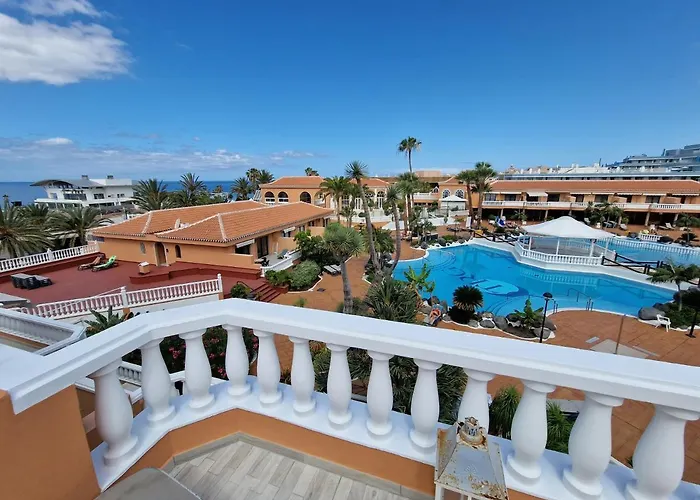Exclusive Attic Vistas 3 With Breathtaking Sea View, Only 100 M To The Sea, Heated Pool, Aircon, Wifi Arona (Tenerife)