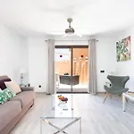 Exclusive Attic Vistas 3 With Breathtaking Sea View, Only 100 M To The Sea, Heated Pool, Aircon, Wifi Apartament Arona (Tenerife)