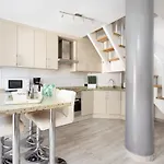Exclusive Attic Vistas 3 With Breathtaking Sea View, Only 100 M To The Sea, Heated Pool, Aircon, Wifi *