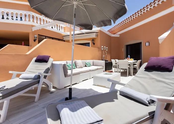 Exclusive Attic Vistas 3 With Breathtaking Sea View, Only 100 M To The Sea, Heated Pool, Aircon, Wifi Apartmán