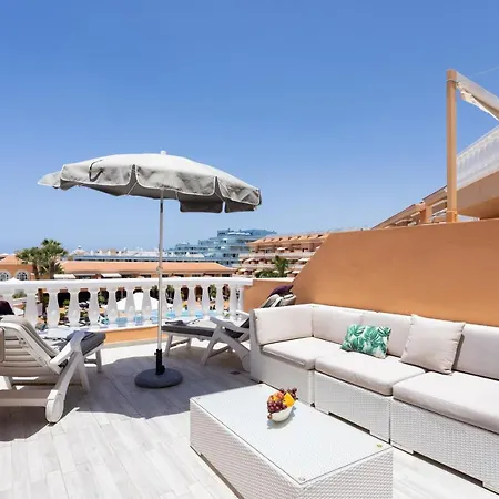Exclusive Attic Vistas 3 With Breathtaking Sea View, Only 100 M To The Sea, Heated Pool, Aircon, Wifi