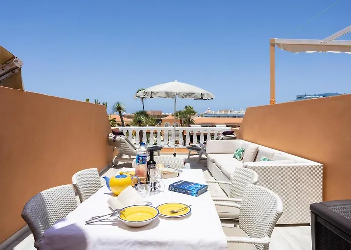 Exclusive Attic Vistas 3 With Breathtaking Sea View, Only 100 M To The Sea, Heated Pool, Aircon, Wifi Arona (Tenerife)