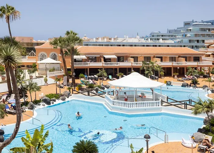 Exclusive Attic Vistas 3 With Breathtaking Sea View, Only 100 M To The Sea, Heated Pool, Aircon, Wifi Appartement